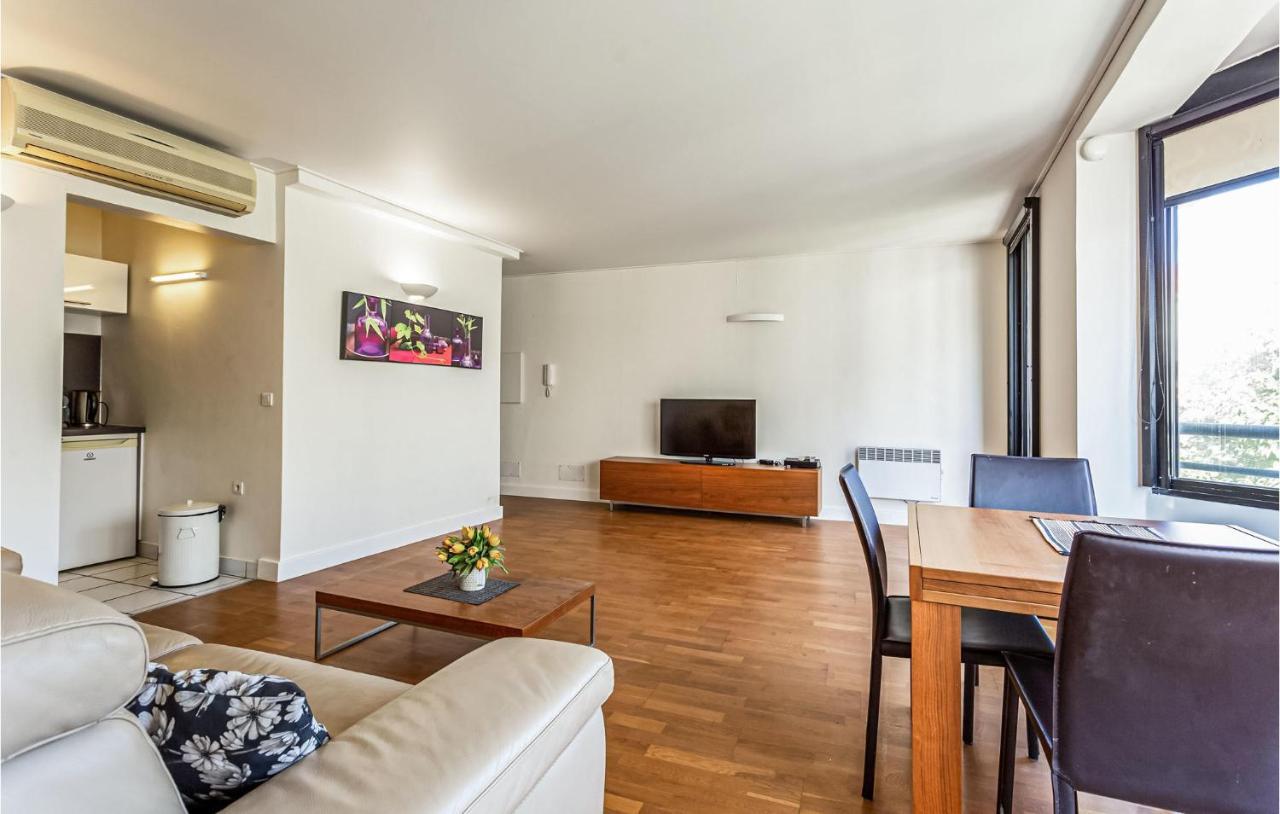 Nice Apartment In Cannes With Wifi Екстериор снимка